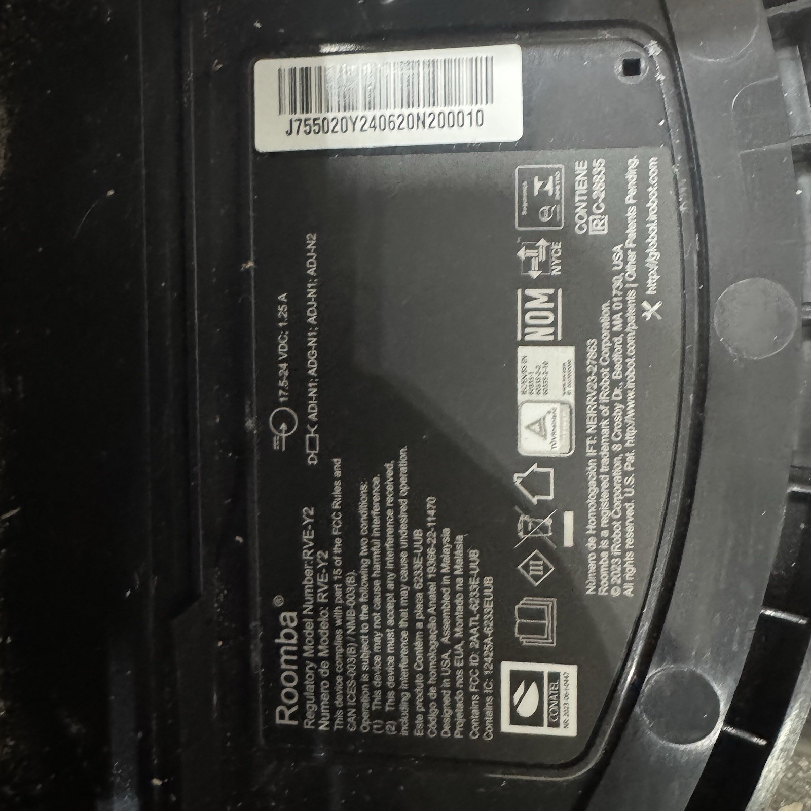 iRobot Roomba j7+ J755020 Robot Vacuum w/ Clean Base Dock Tested No Bags