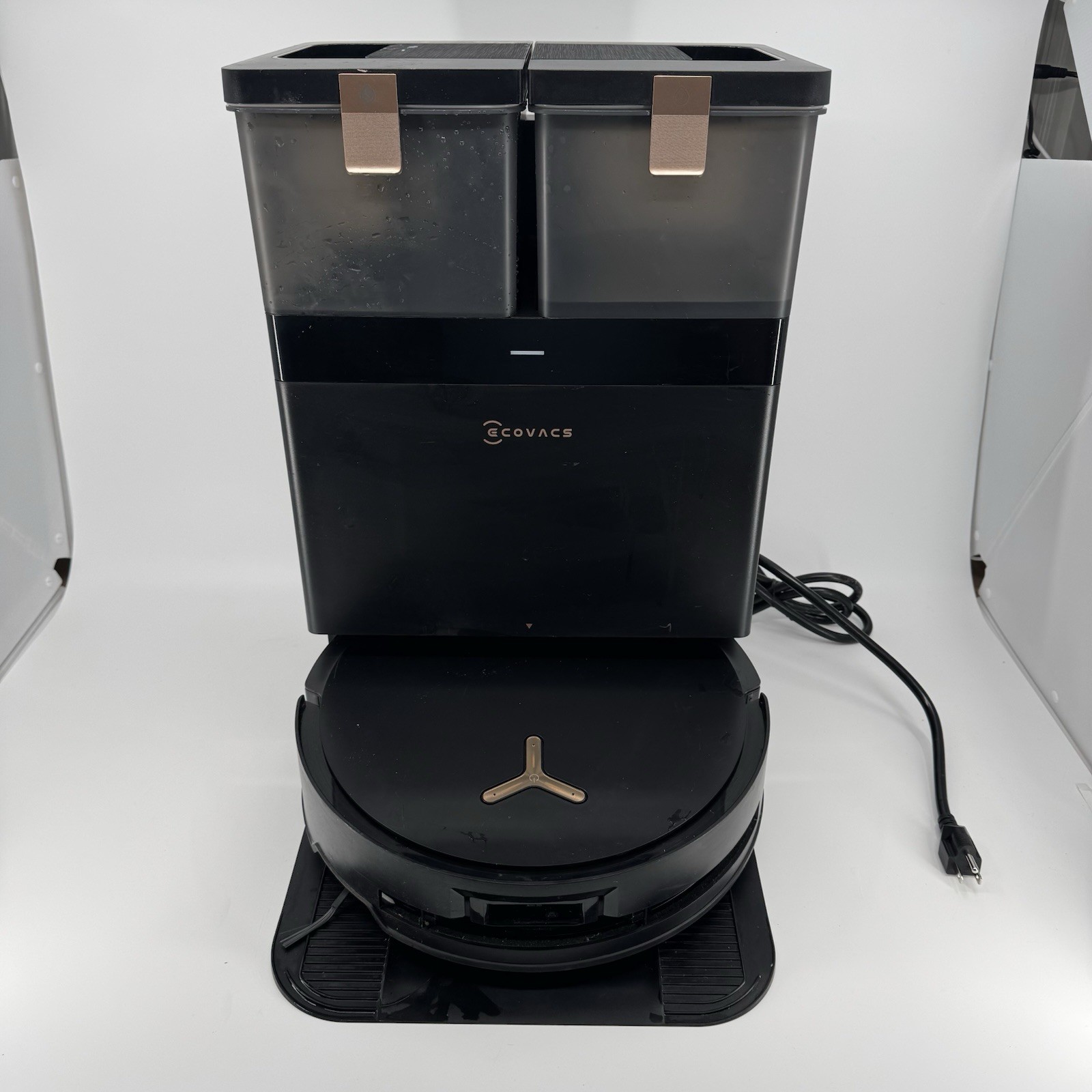 ECOVACS DEEBOT X8 PRO OMNI Robot Vacuum & OMNI Dock Tested Working