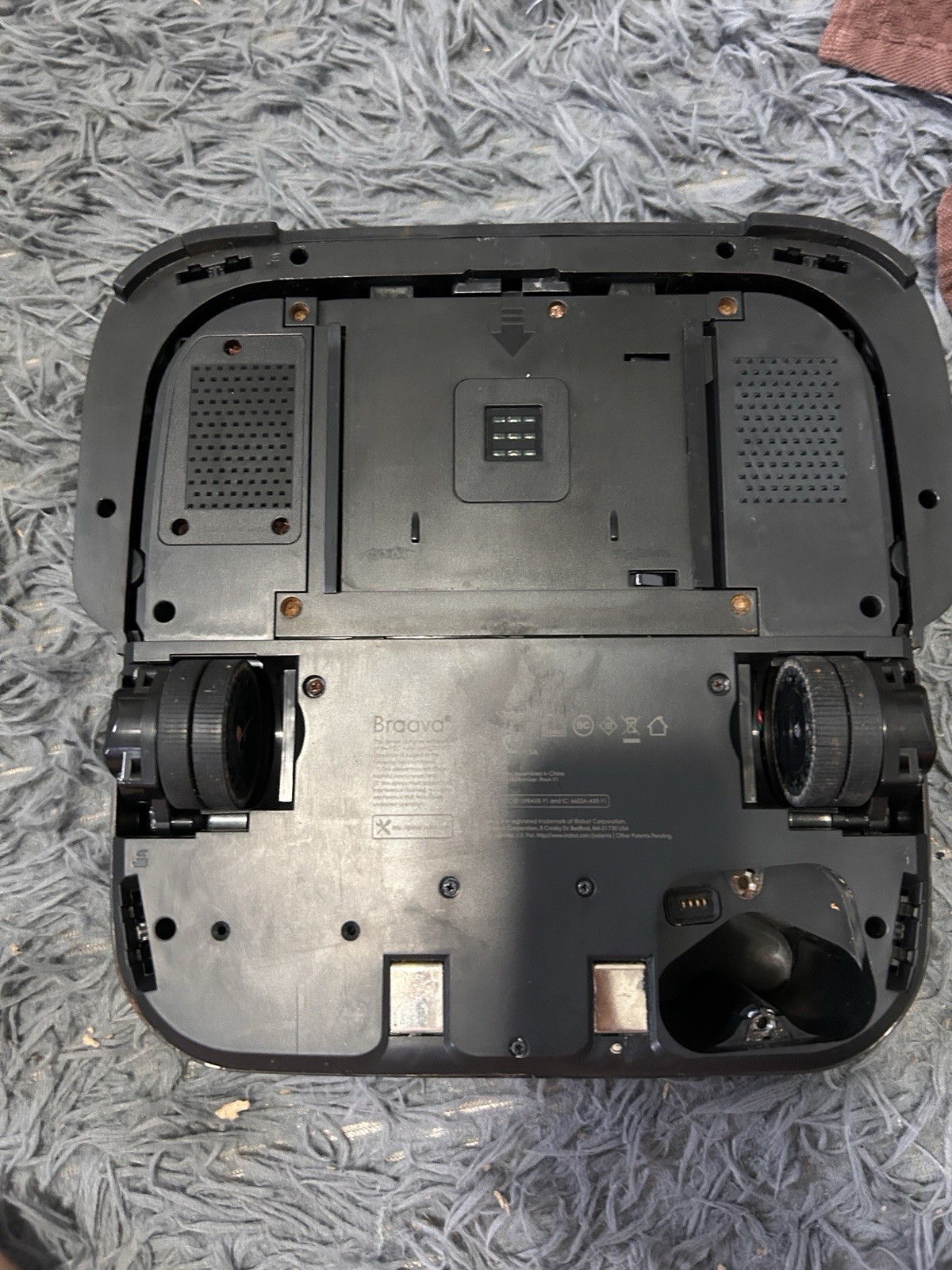 iRobot Braava Jet Lot of 2 (Black and White) No Tank, Charger Or Battery. As Is