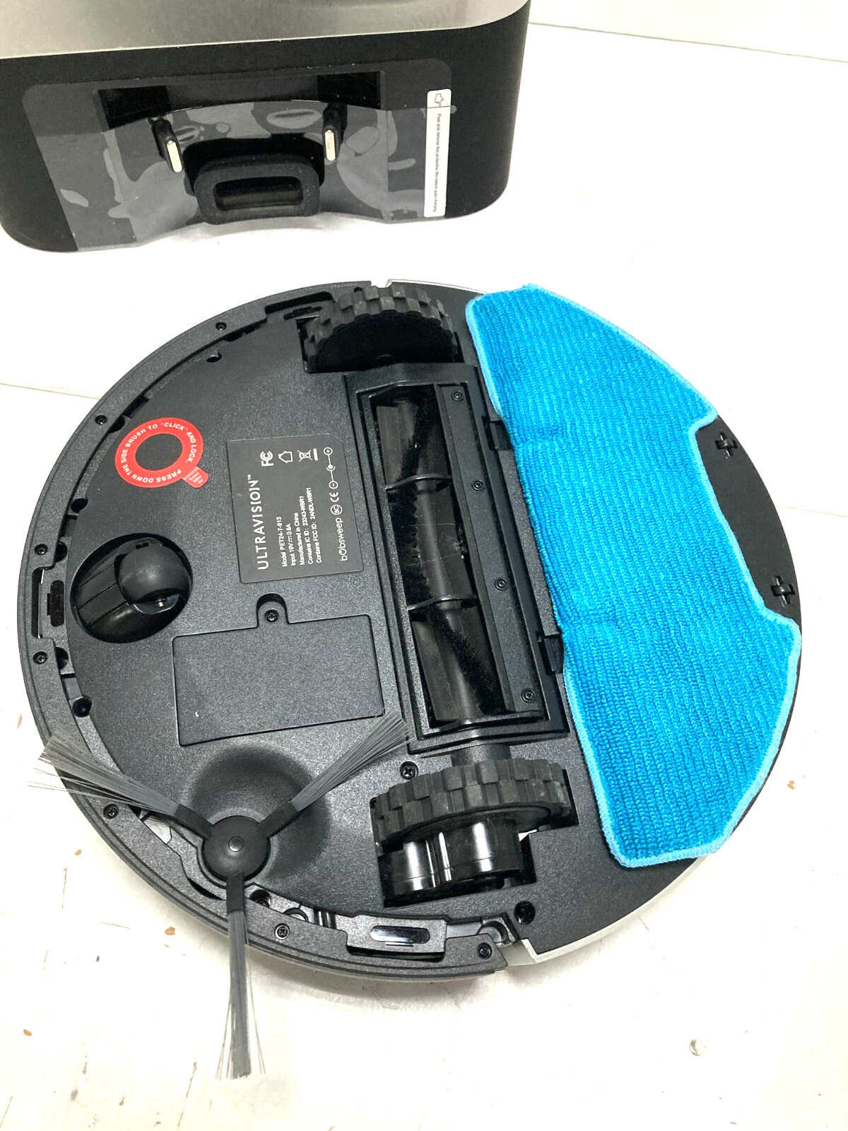 Bobsweep Robotic Vacuum Cleaner and Mop UltraVision Self Empty PET24-7-913