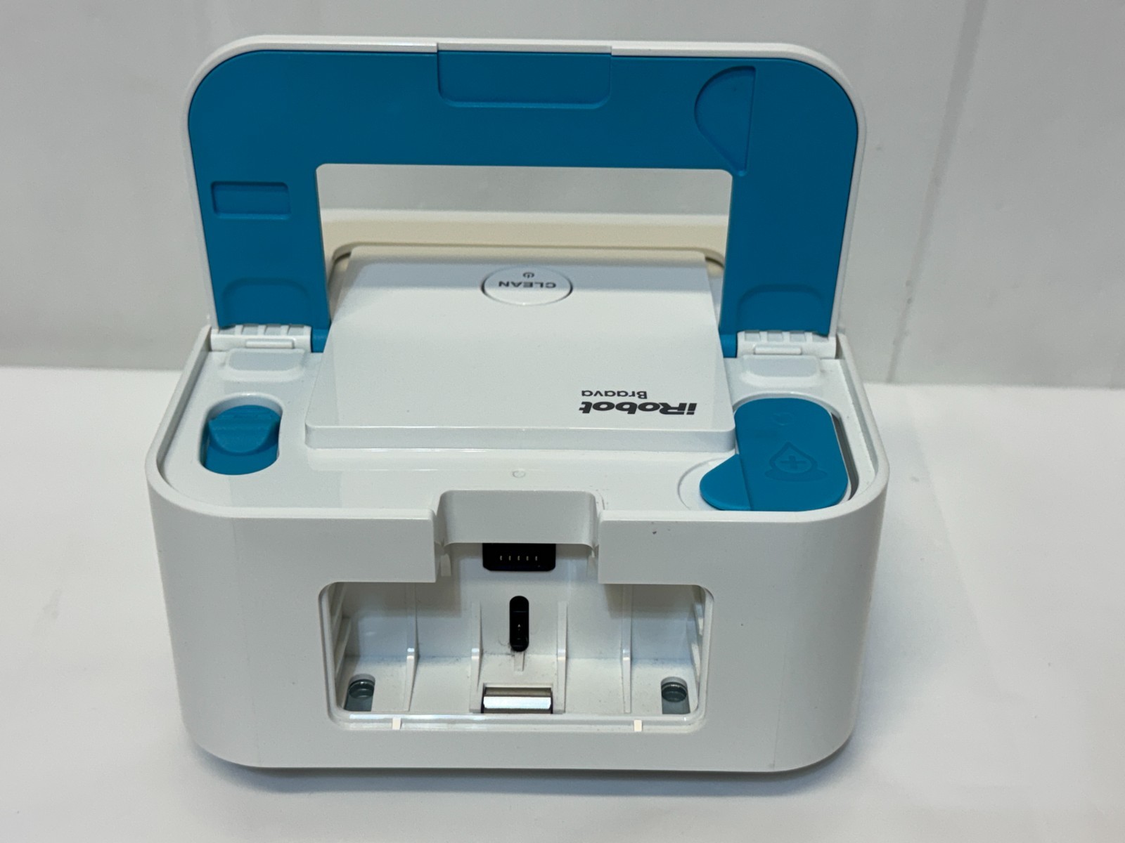iRobot Braava Jet 240 Mopping Robot, Charger, Battery & Pads (FULLY TESTED)
