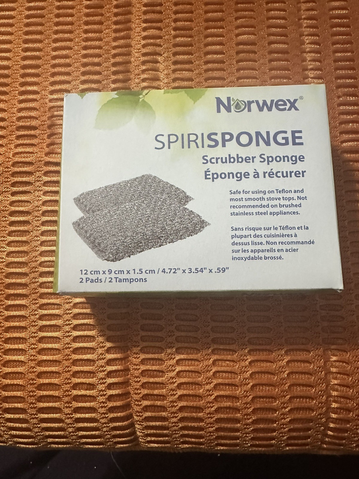 Norwex Cleaning Cloth Set – EnviroCloth – Window Cloth + Spirisponge