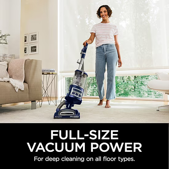 Shark Navigator Lift-Away Deluxe Upright Vacuum NV360 FREE SHIPPINGG