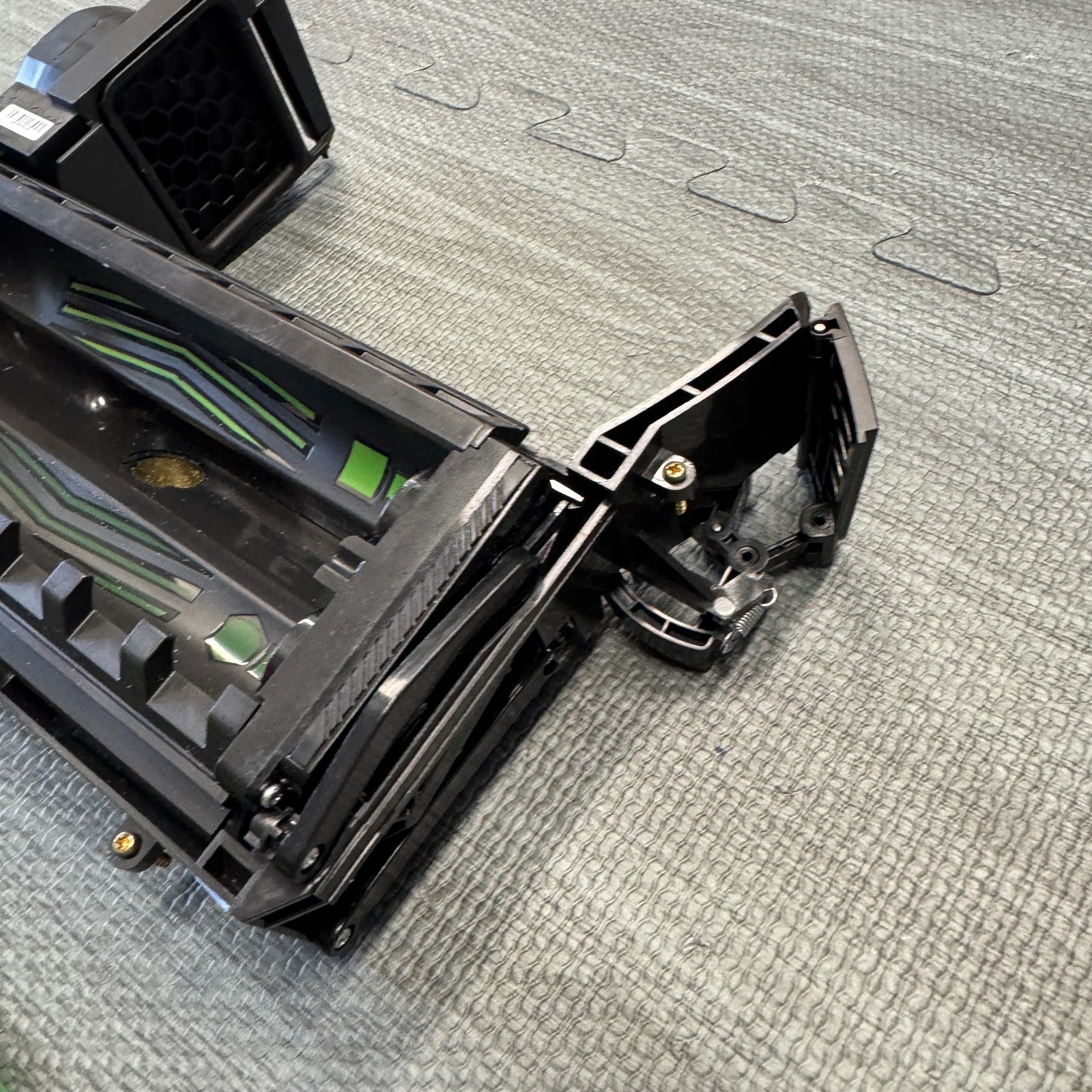 iRobot Roomba j5 j6 j7 j8 j5+ j6+ j7+ j8+ Cleaning Head Module (with dust motor)