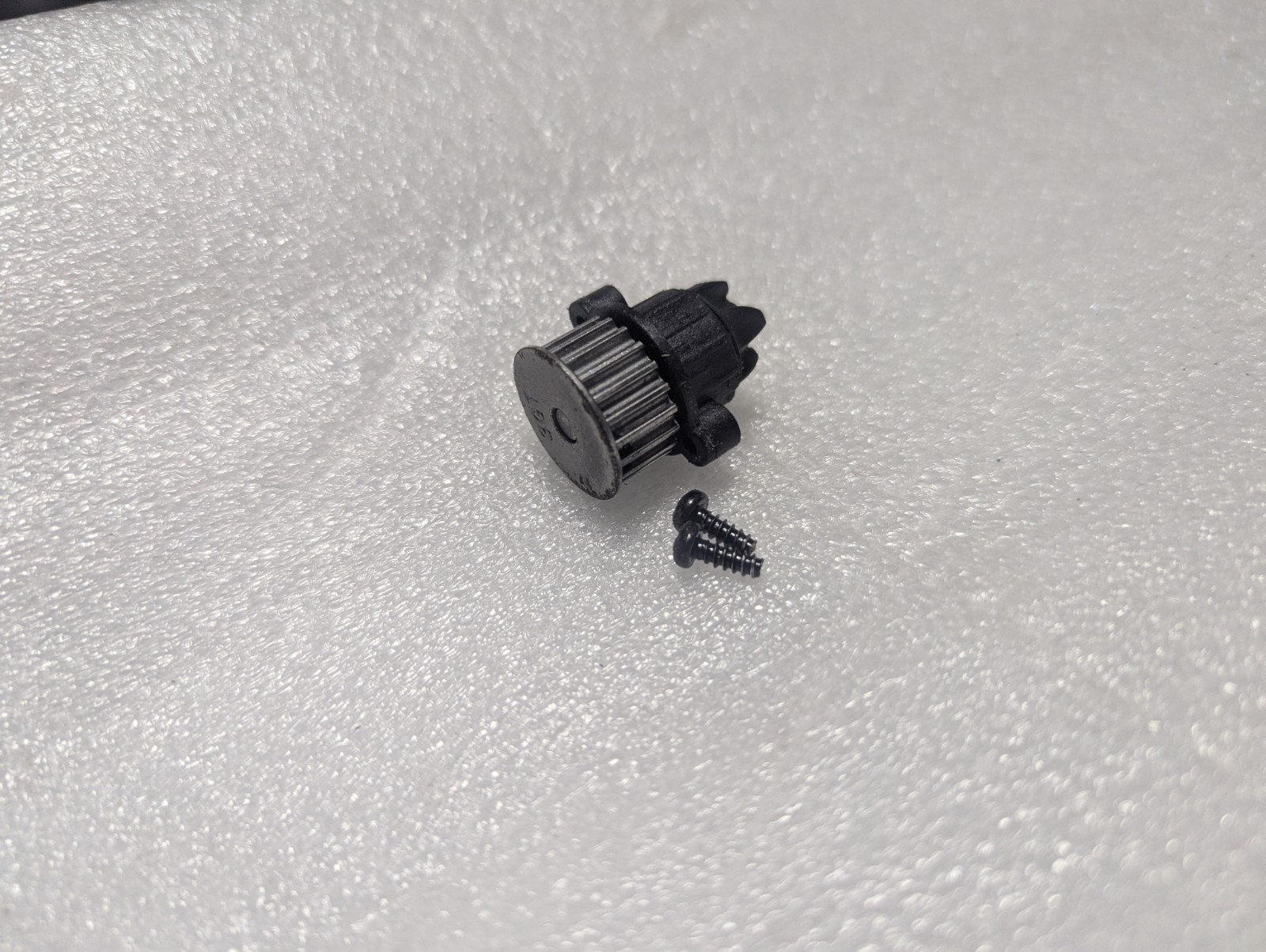 Shark HZ2002 HZ3002 QS3002 QS3000 ZS362 ZS360 ZS361 Brushroll GEAR WHEEL OEM