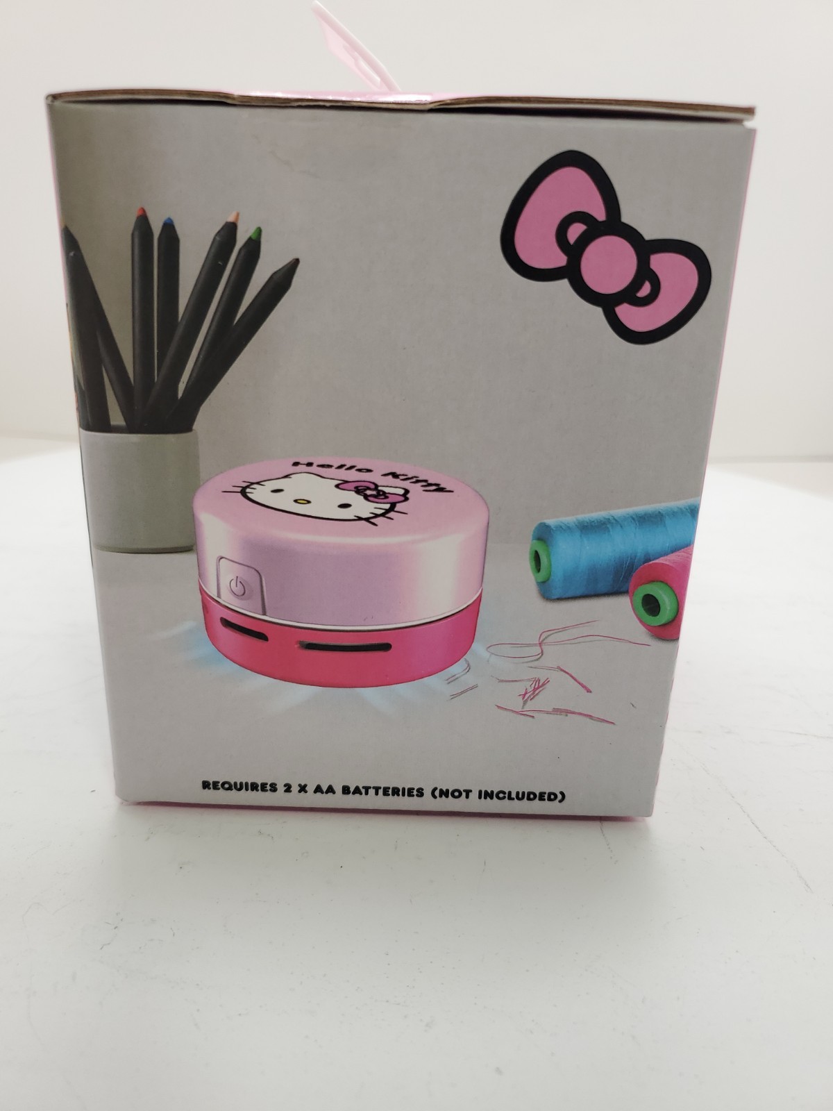 Sanrio Hello Kitty Desktop Vacuum Battery Powered Compact Handheld New Cute Gift