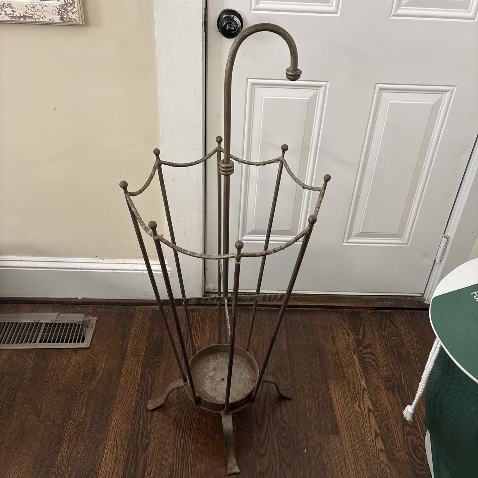 Umbrella Stand Rack Metal Storage Organizer Holder Rain Umbrella 41.5×17.25”