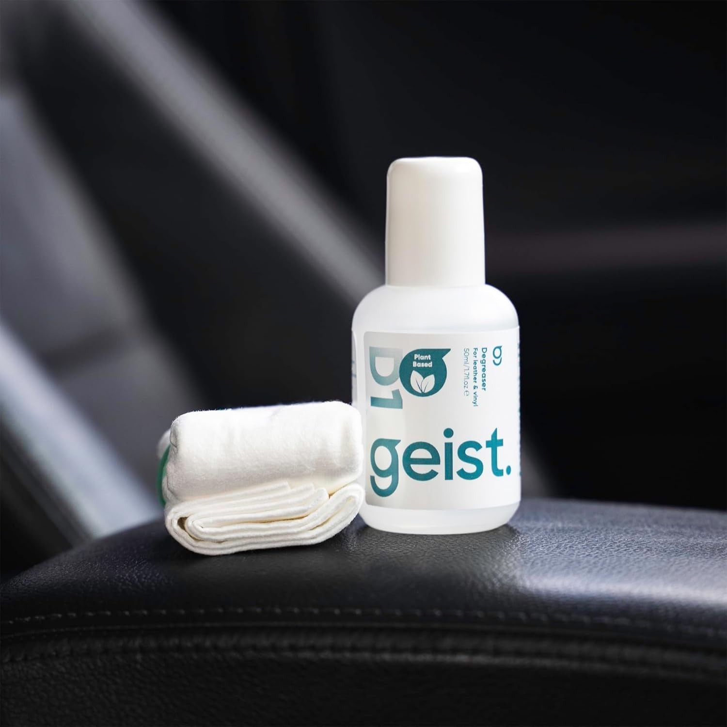 Black Steering Wheel Restoration Kit – Degrease, Repair & Refresh Leather
