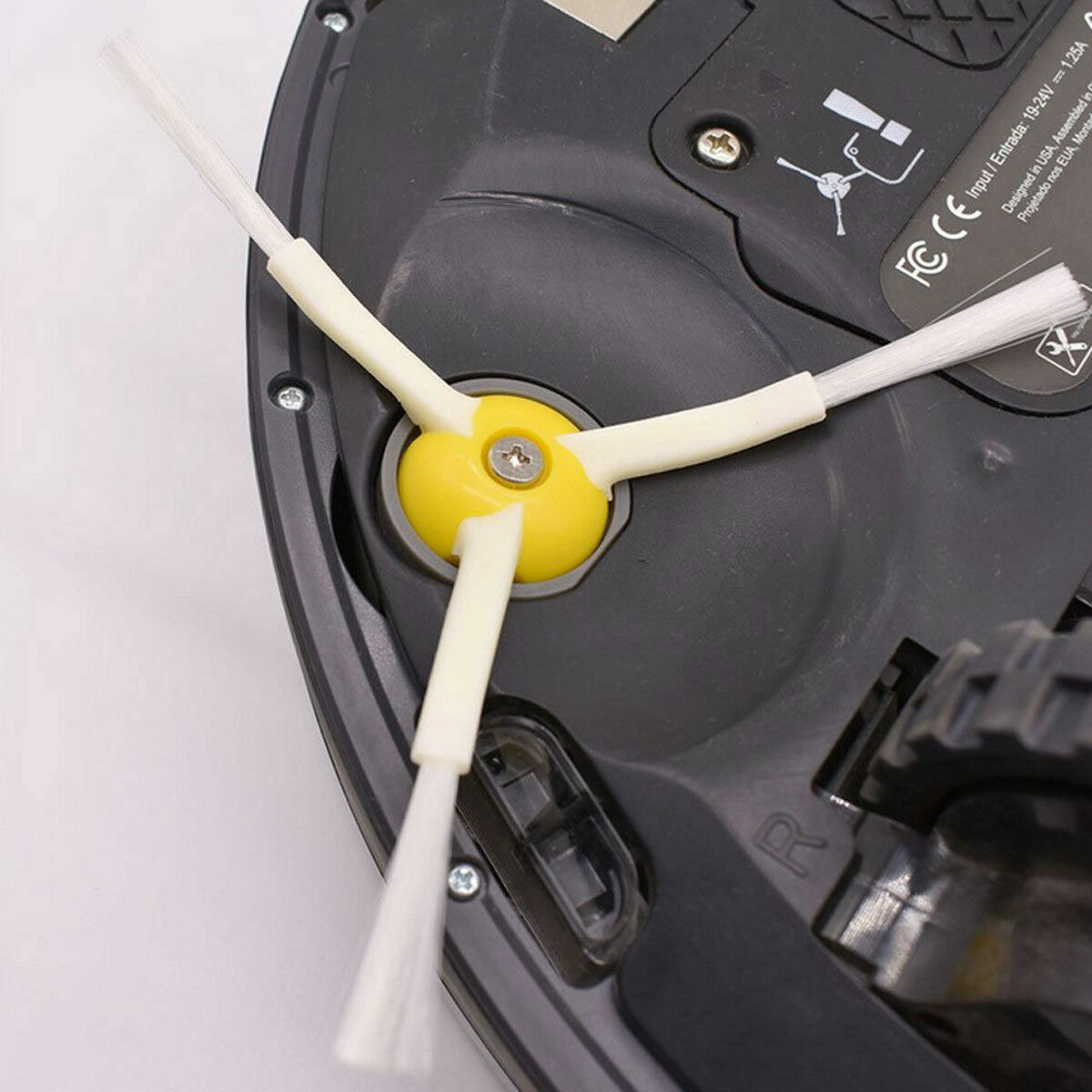 3-Armed Side Brush For iRobot Roomba 677 677 677