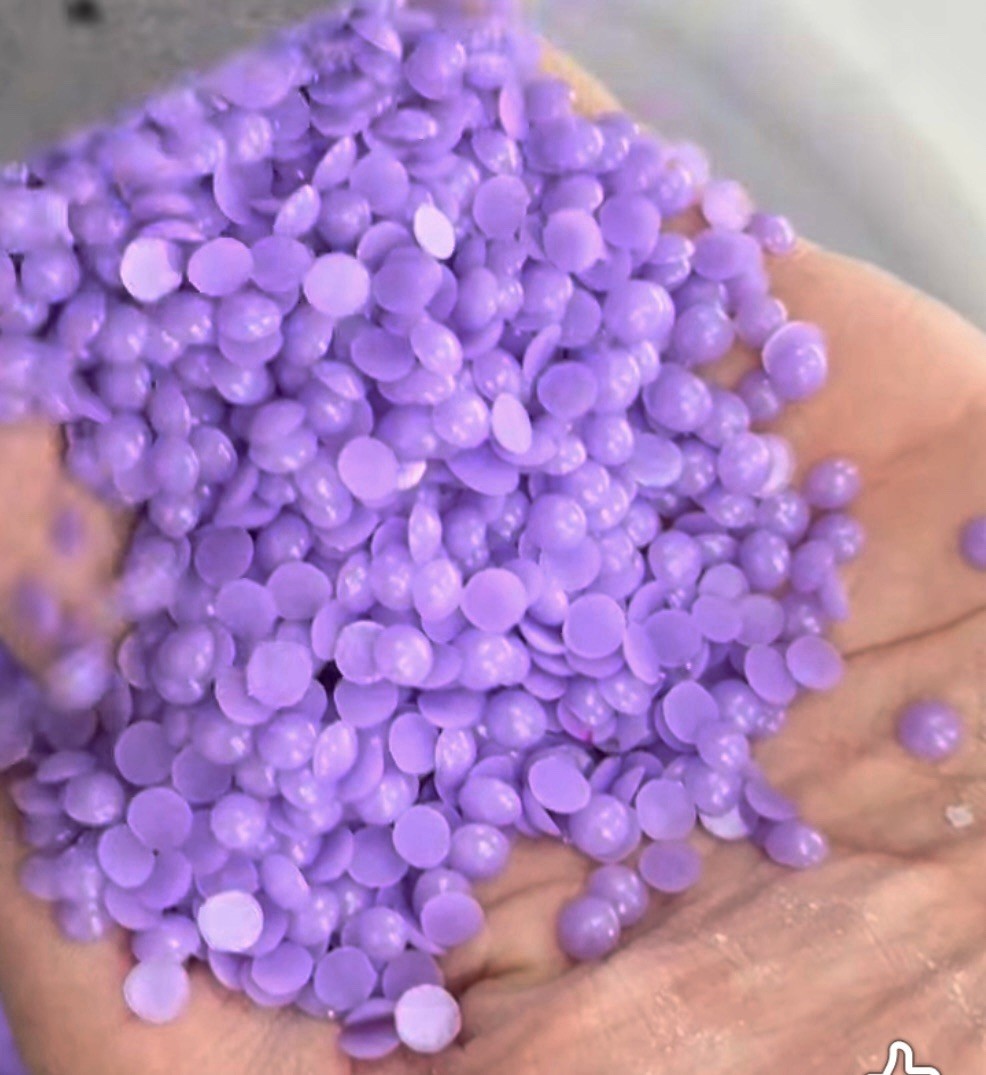 Made In USA – BULK 30 Lb. Purple – White Lavender Scent Case of Laundry Scentos