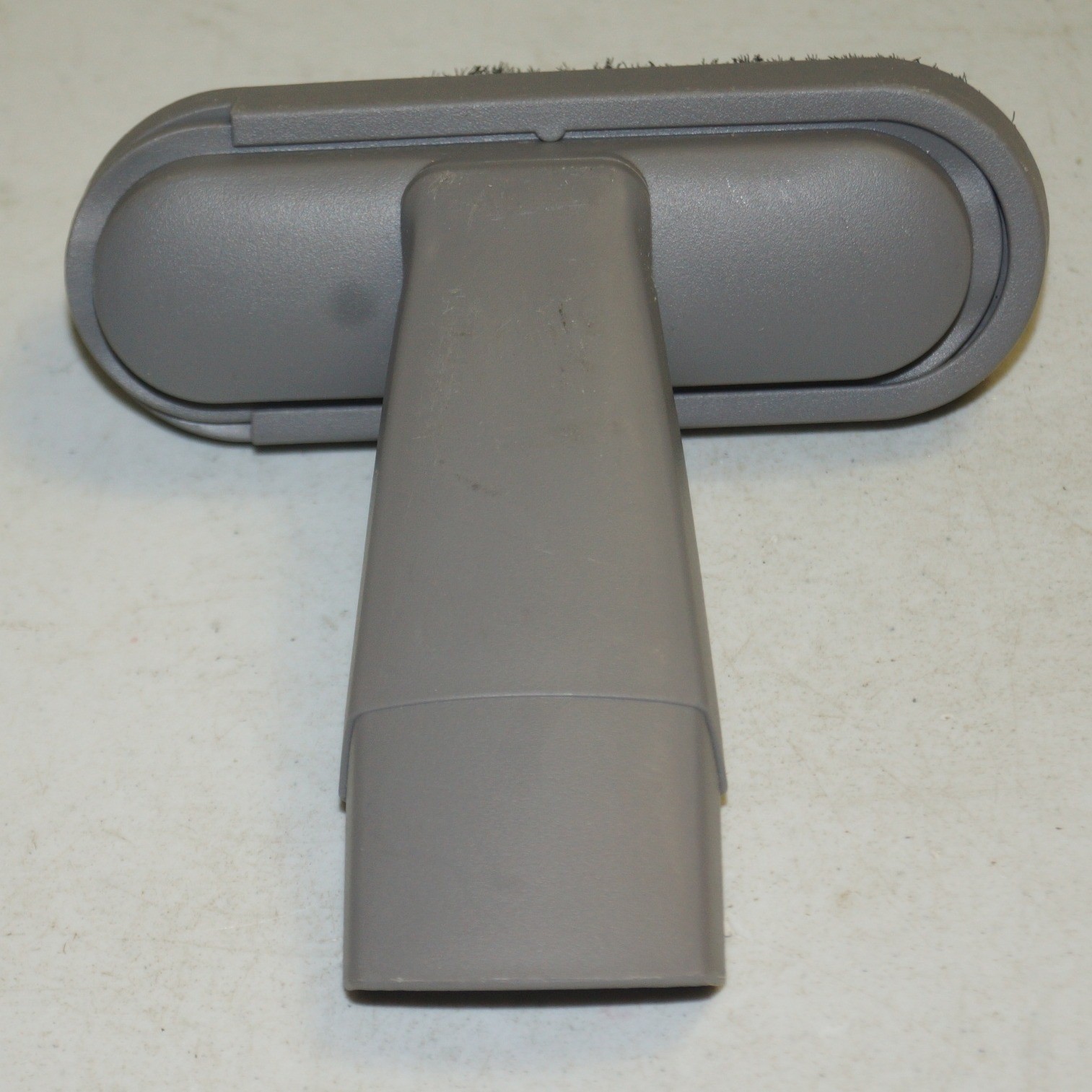 Electrolux Vacuum Dusting Brush Attachment Tool Gray Black Bristles FV9775