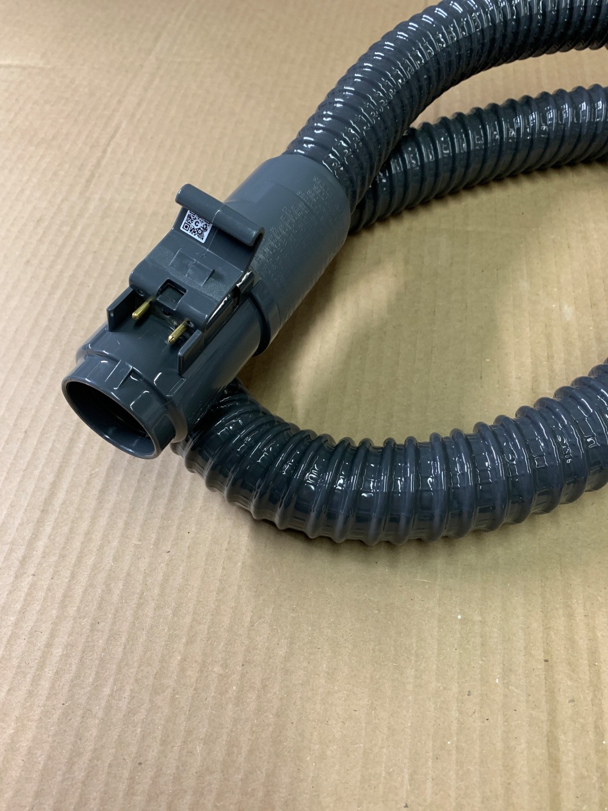 Kenmore Pet Friendly Lightweight vacuum hose 591005157 81214 200 series 2 prong