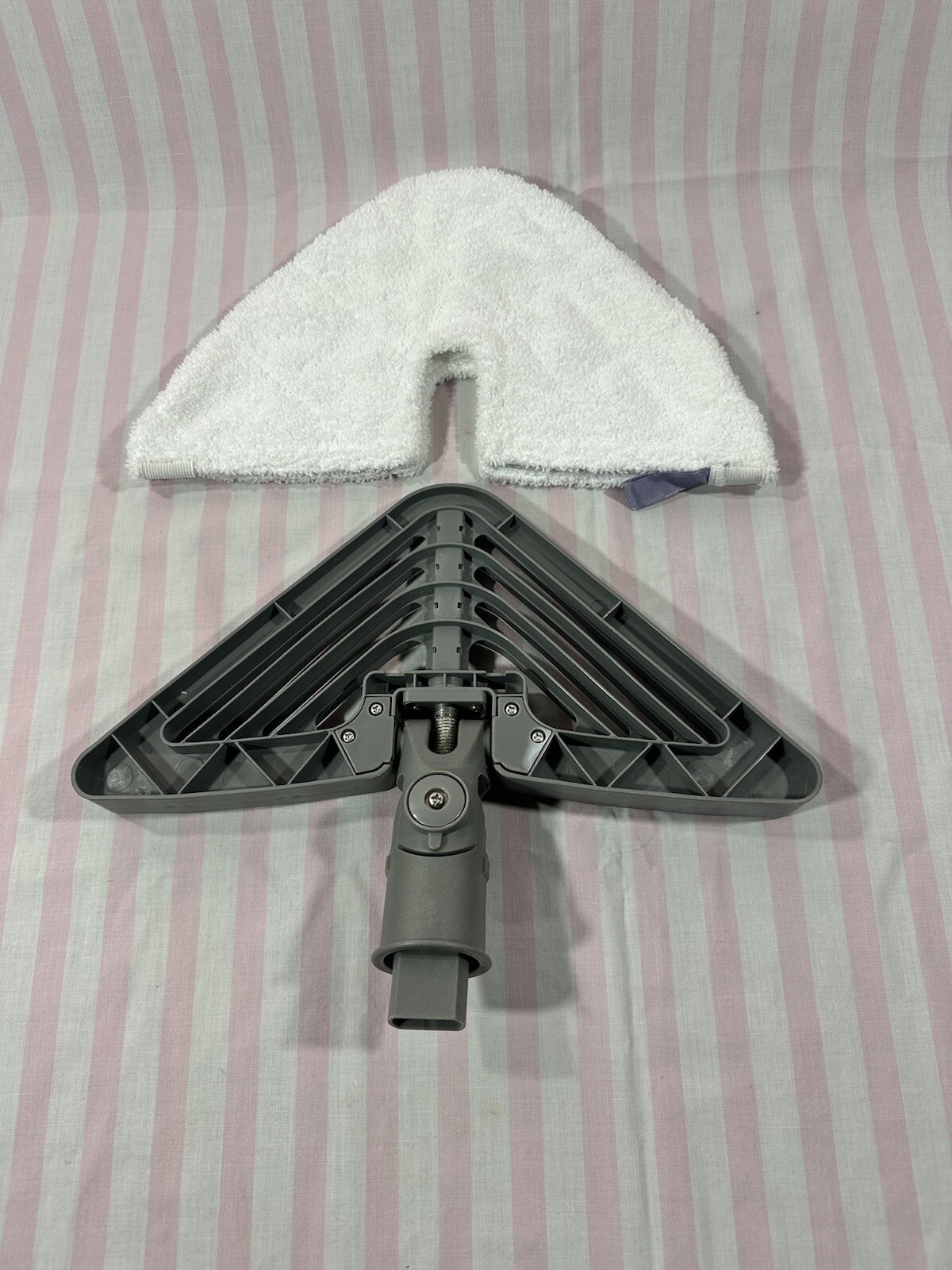 Shark Pro Steam Mop S3501 S3550 S3601 SE450 Triangle Mop Head D4 / pad