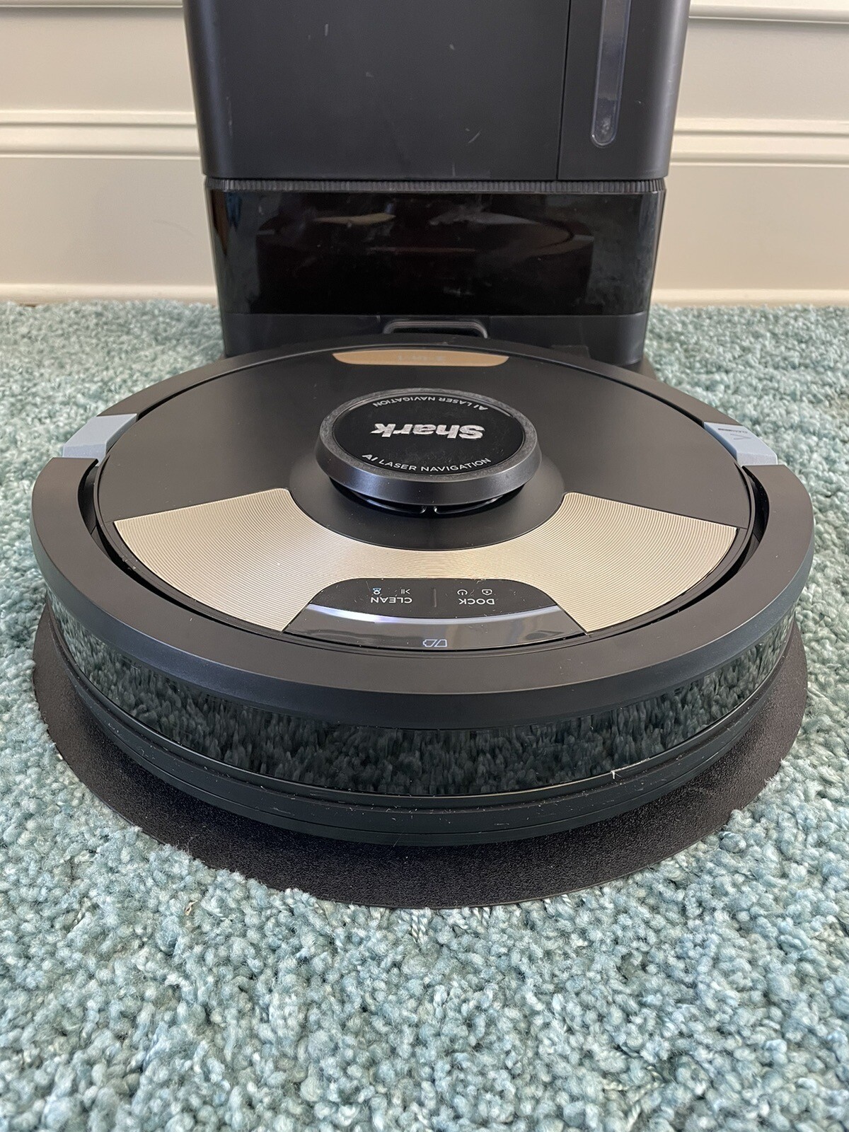 Shark AI Ultra 2-in-1 Robot Vacuum & Mop w Sonic Mopping AV2610WA (AAA10)(III44)