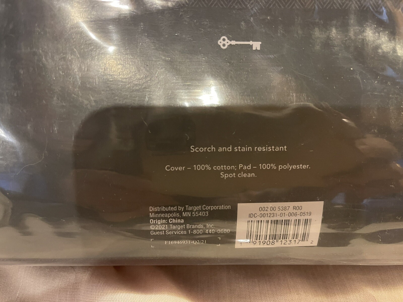 NEW In Packaging Threshold Black & White Print Standard Ironing Board Cover