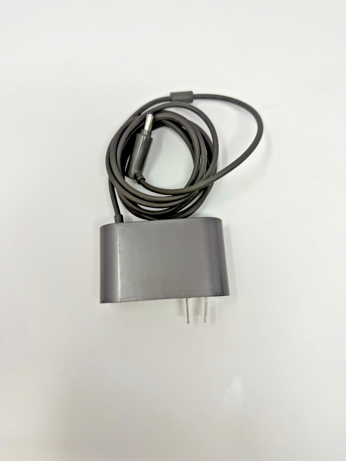 Dyson Class 2 Battery Charger Genuine For V8 Vacuum Model 205720-02