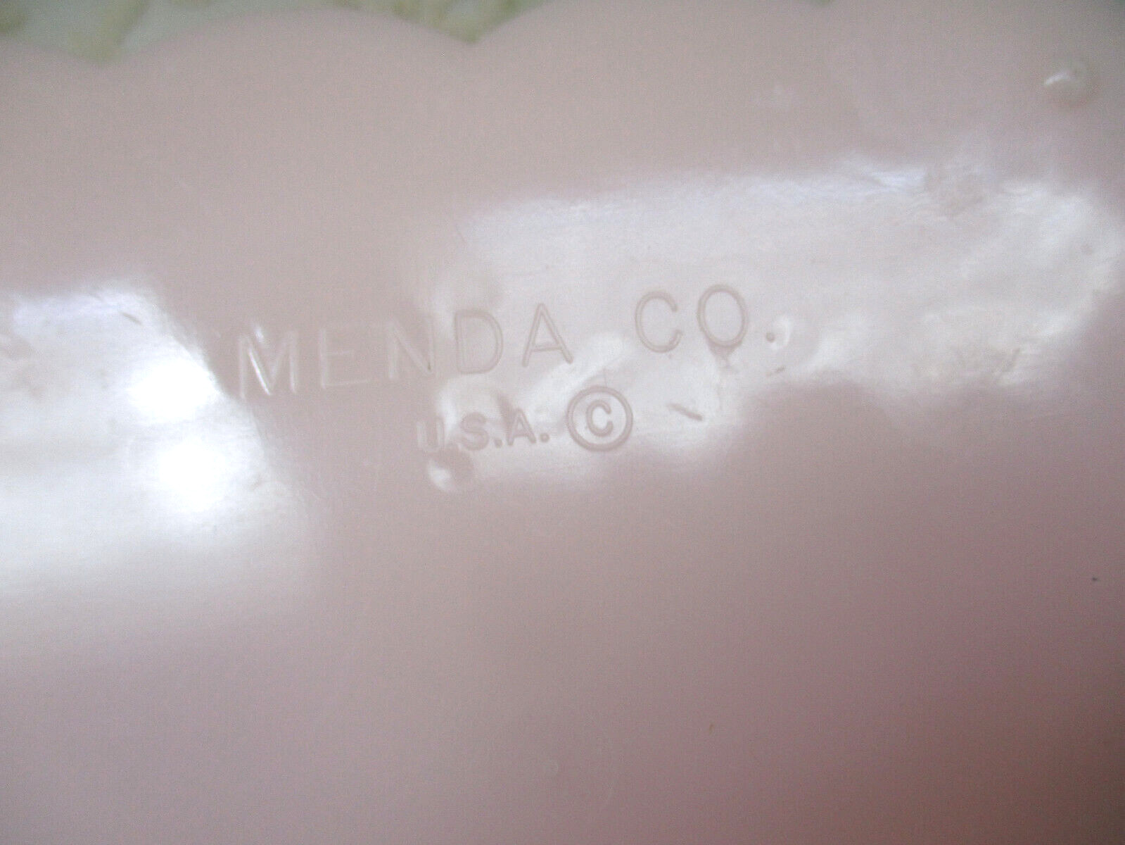Vintage 1950s Menda Co Pink Ribbed White Rose Bathroom Wastebasket & Vanity Set