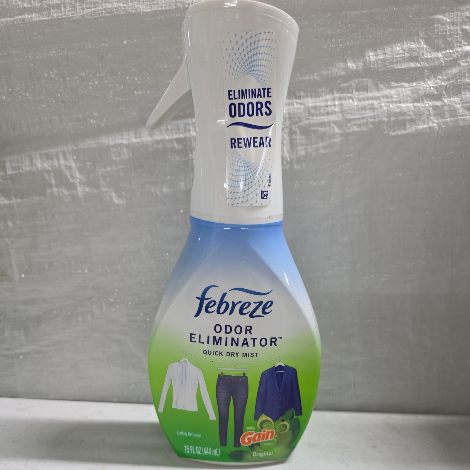 Febreze Clothing Odor Eliminator Quick Dry Mist Gain Scents 15 oz