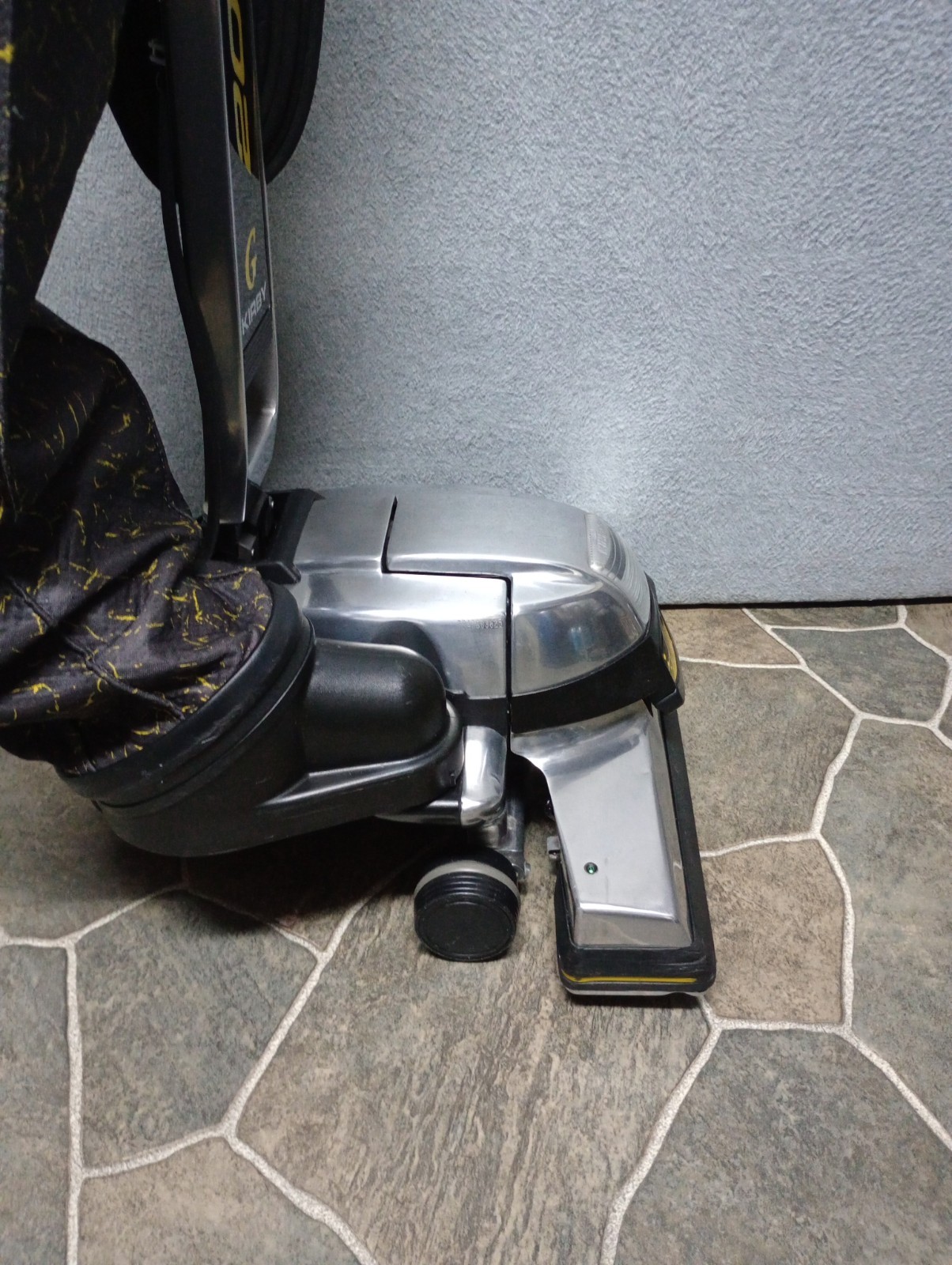 Kirby G6 2000 Limited Edition Vacuum Cleaner
