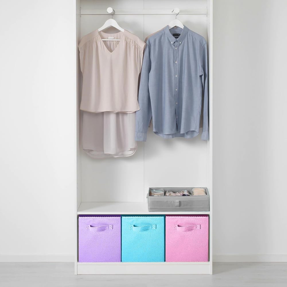 Foldable Storage Cube with Handle Dimensions: 10.5 inx 11 inx 10.5 in