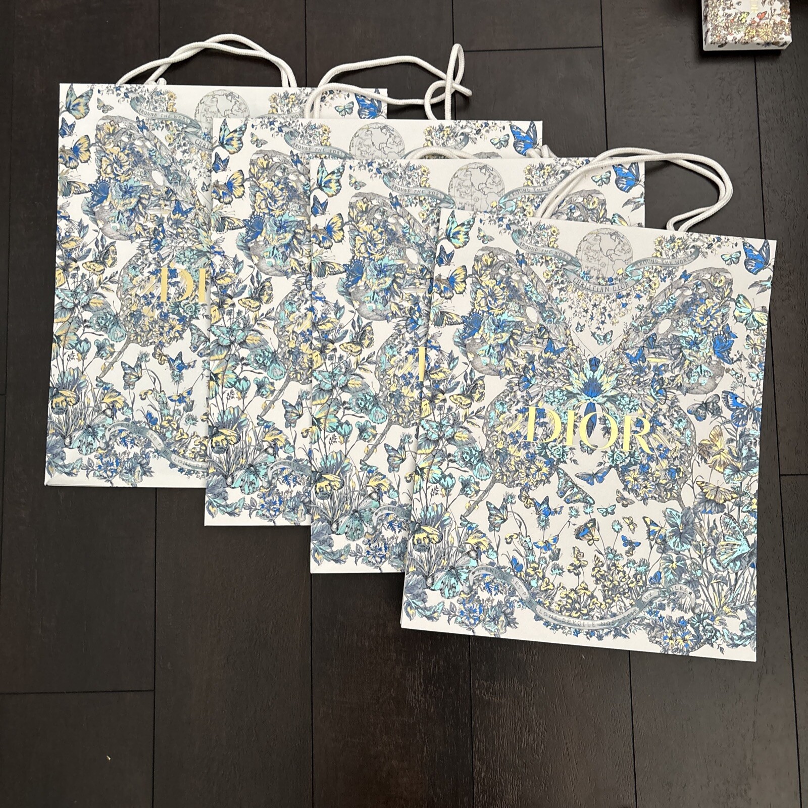DIOR AUTHENTIC HOLIDAY 2023 SHOPPING BAGS &BOXES LOT VARIOUS SIZES (USED)