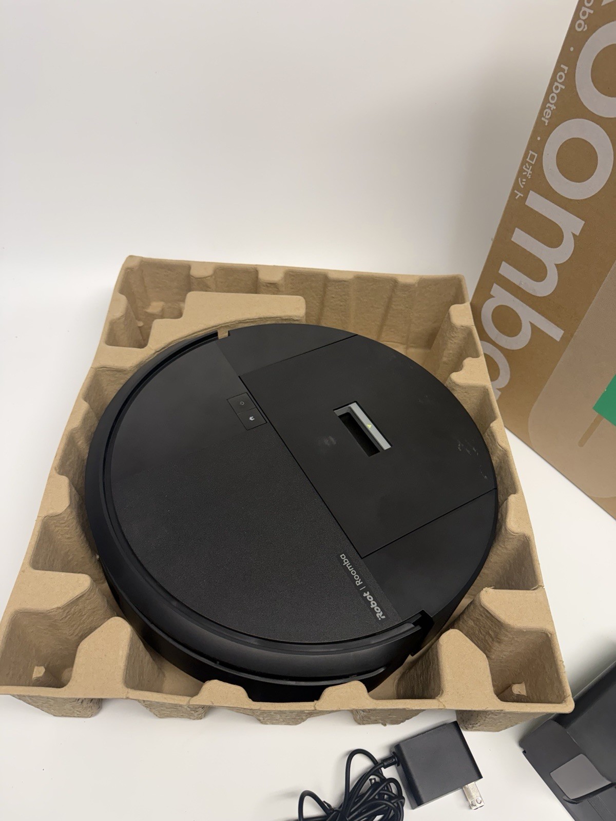 NEW iRobot Roomba 205 DustCompactor Vac Robot Vacuum Auto-Compact LiDAR