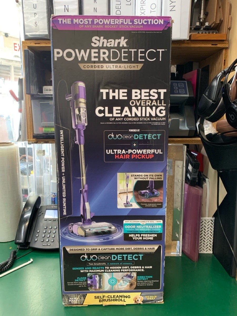 Shark HZ4000 Power Detect Corded Electric Ultra-Light Vacuum 120V (E10051408)