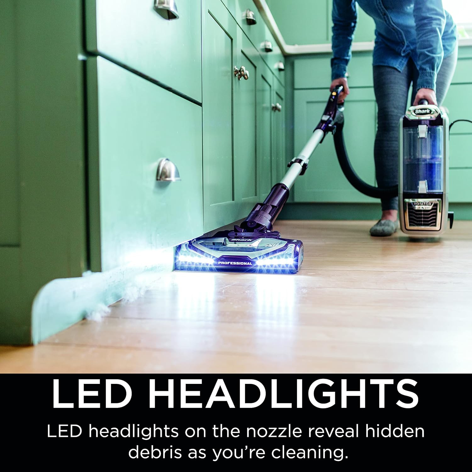 NV752 Rotator Powered Lift-Away Truepet Upright Vacuum with HEPA Filter, Large D