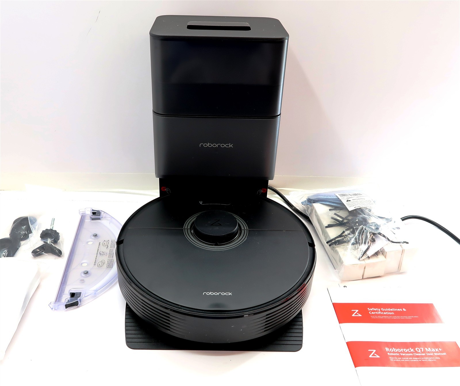 ROBOROCK Q7 Max+ Robotic Self Emptying Vacuum Cleaner with Lots of New Parts