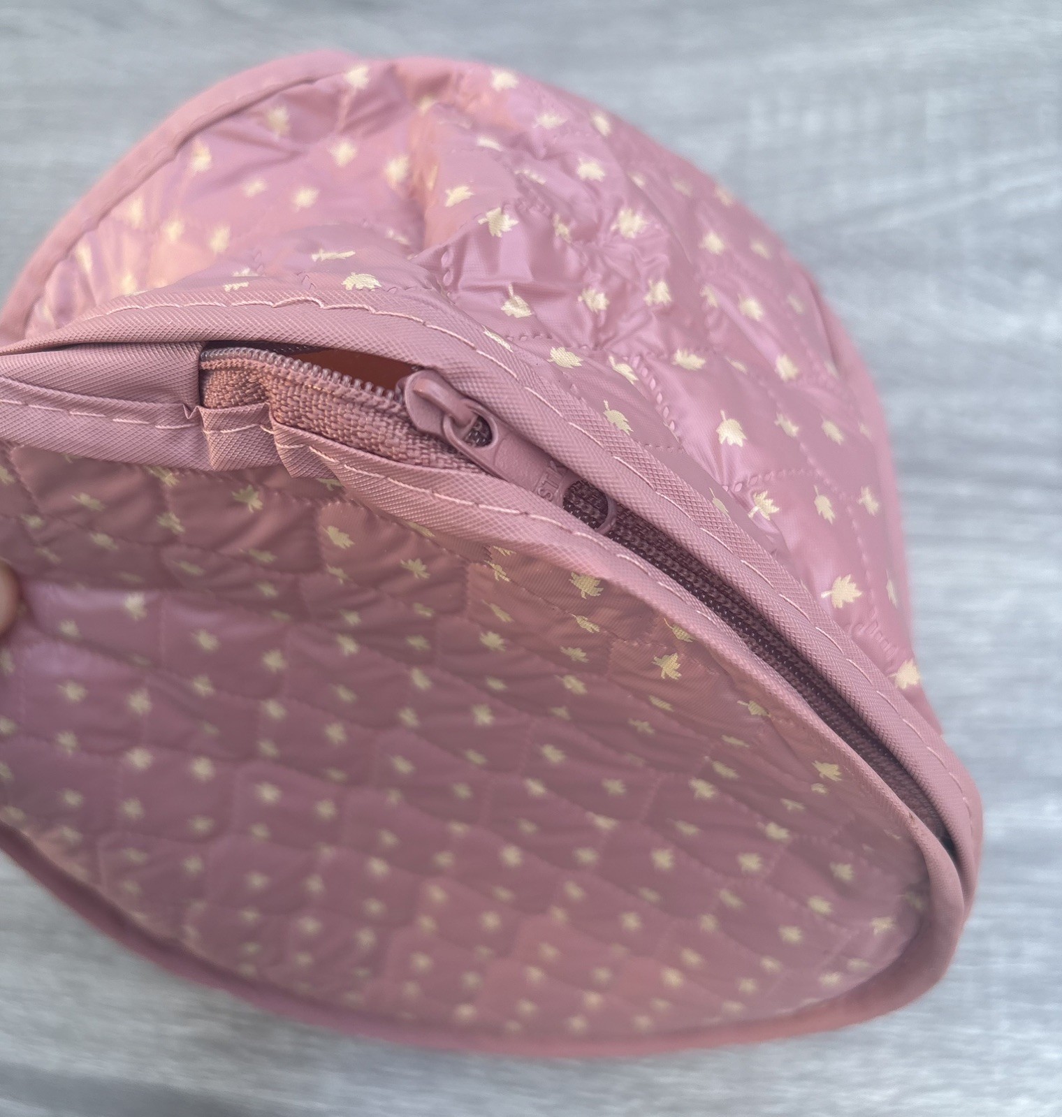 Vintage China Protectors Set of 4 NOS Dusty Pink Diamond Quilted Grid Cases