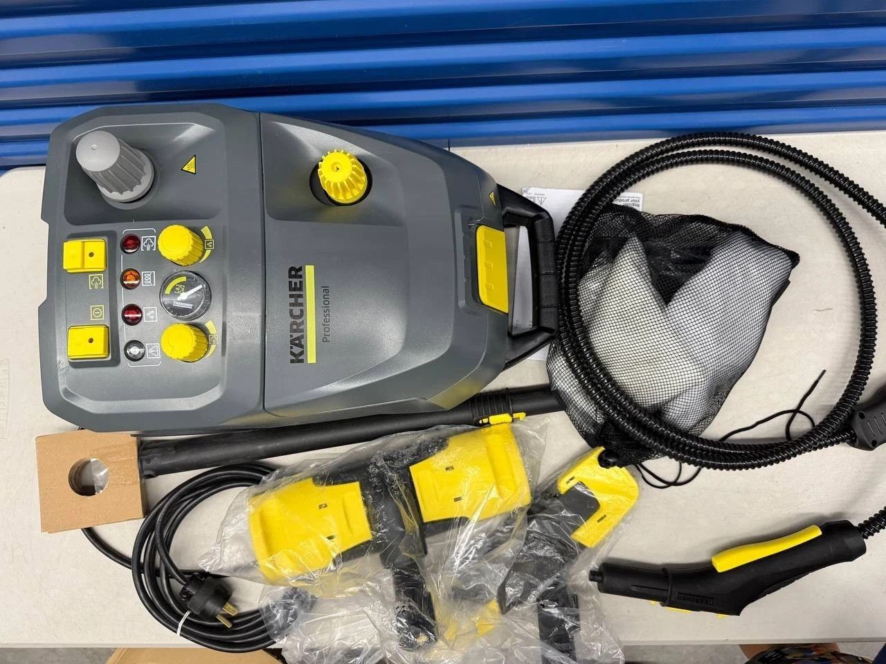 Kärcher Professional Commercial Steam Cleaner – Open Box New
