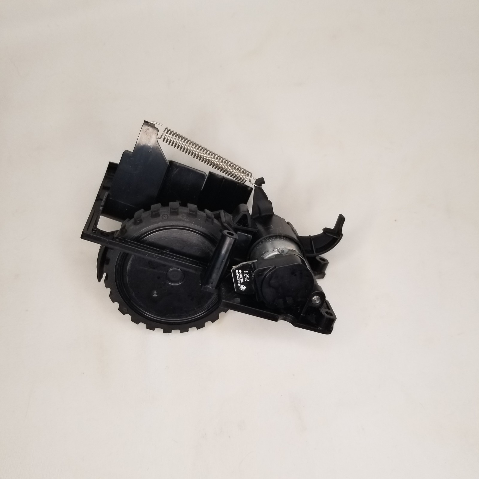 OEM Shark Robot Vacuum Left Wheel AV2820S, RV2800YE, RV2820AE, RV2820VEUS