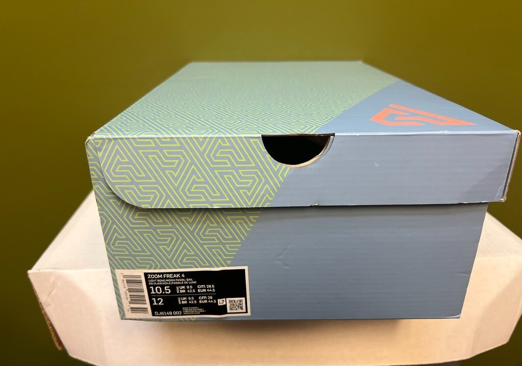NIKE ZOOM FREAK 4 LIGHT BONE/MOON FOSSIL-SAIL Giannis Shoe Box ONLY! NO SHOES!