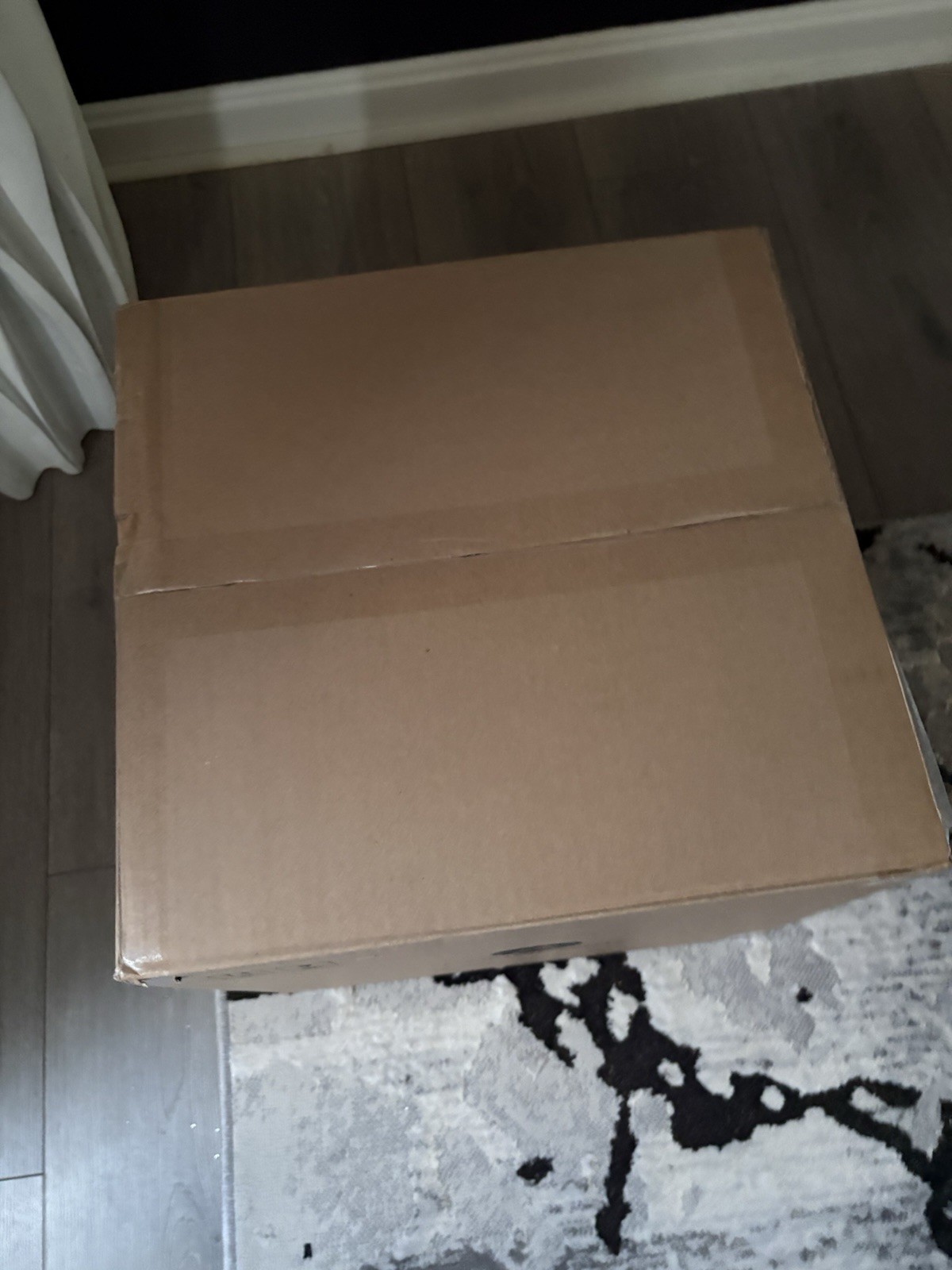 Roborock Robotic Vacuum Cleaner Shipping Box / Packaging (Brown)