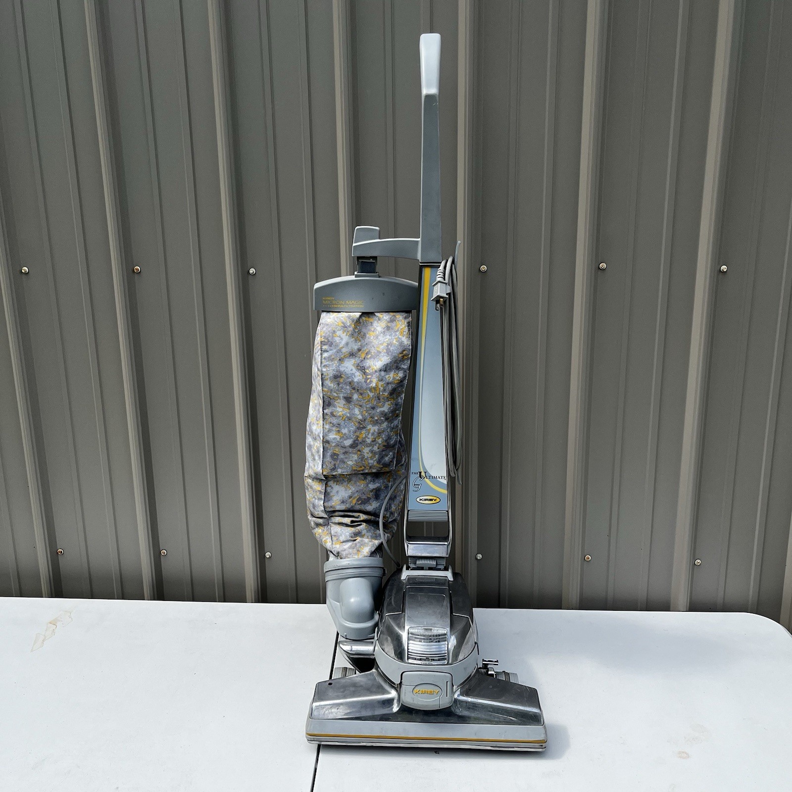 Kirby Ultimate G Series G7D Upright Vacuum Cleaner Works Tested