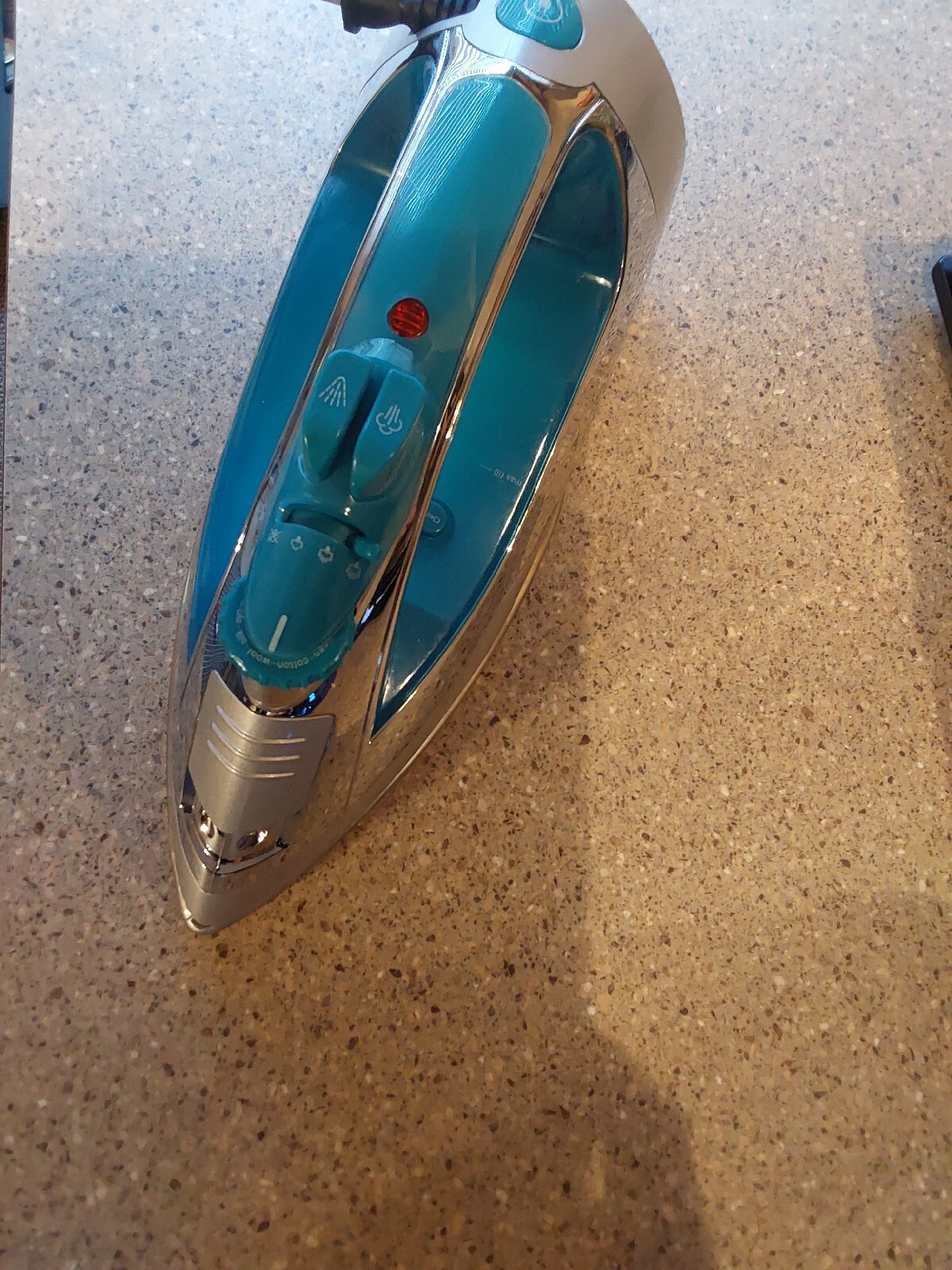 Sunbeam Steam Master Iron 1400 Watts