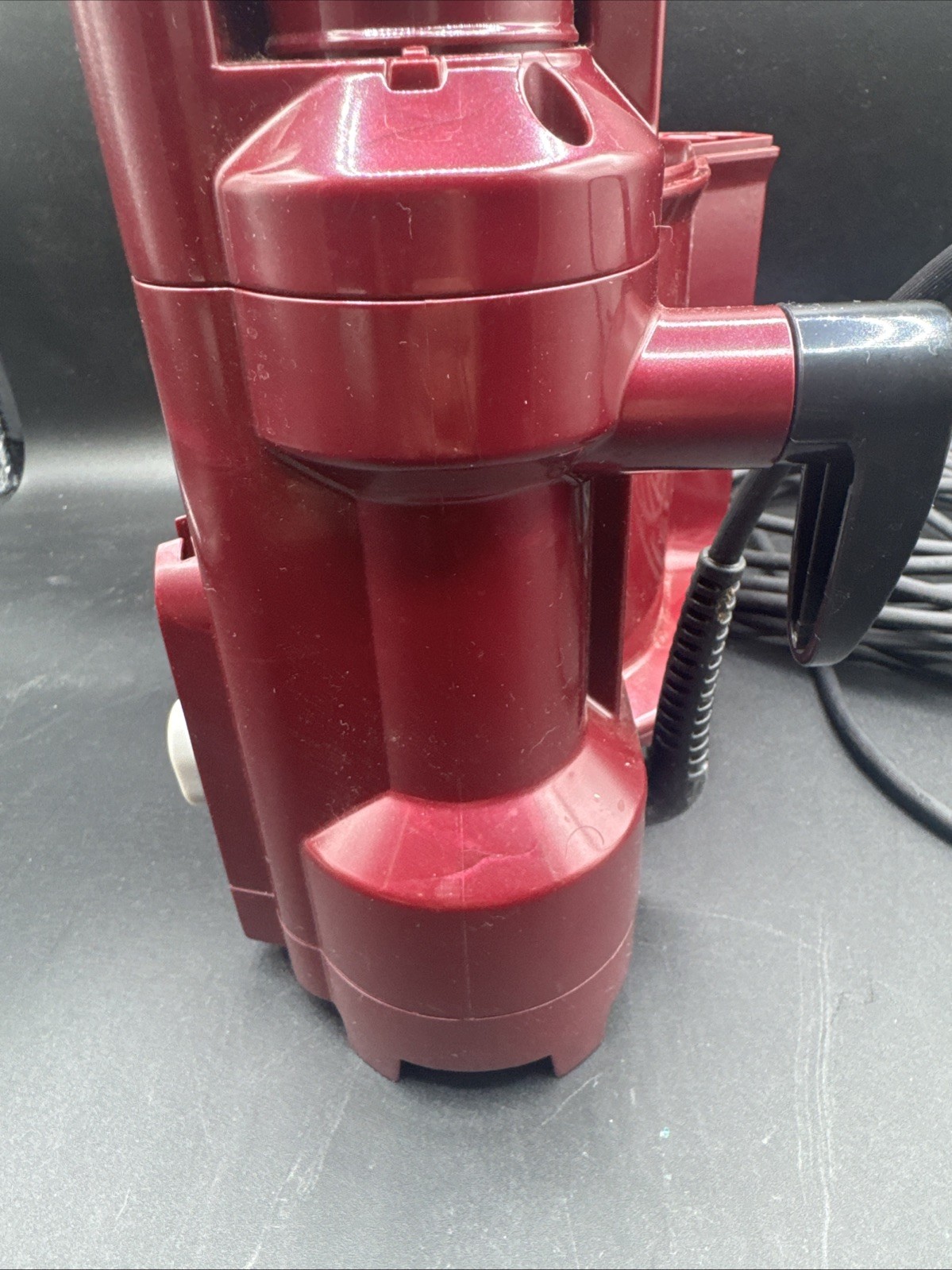 Shark Model CU530 Navigator Lift-Away Vacuum Parts, main body. Works Purple