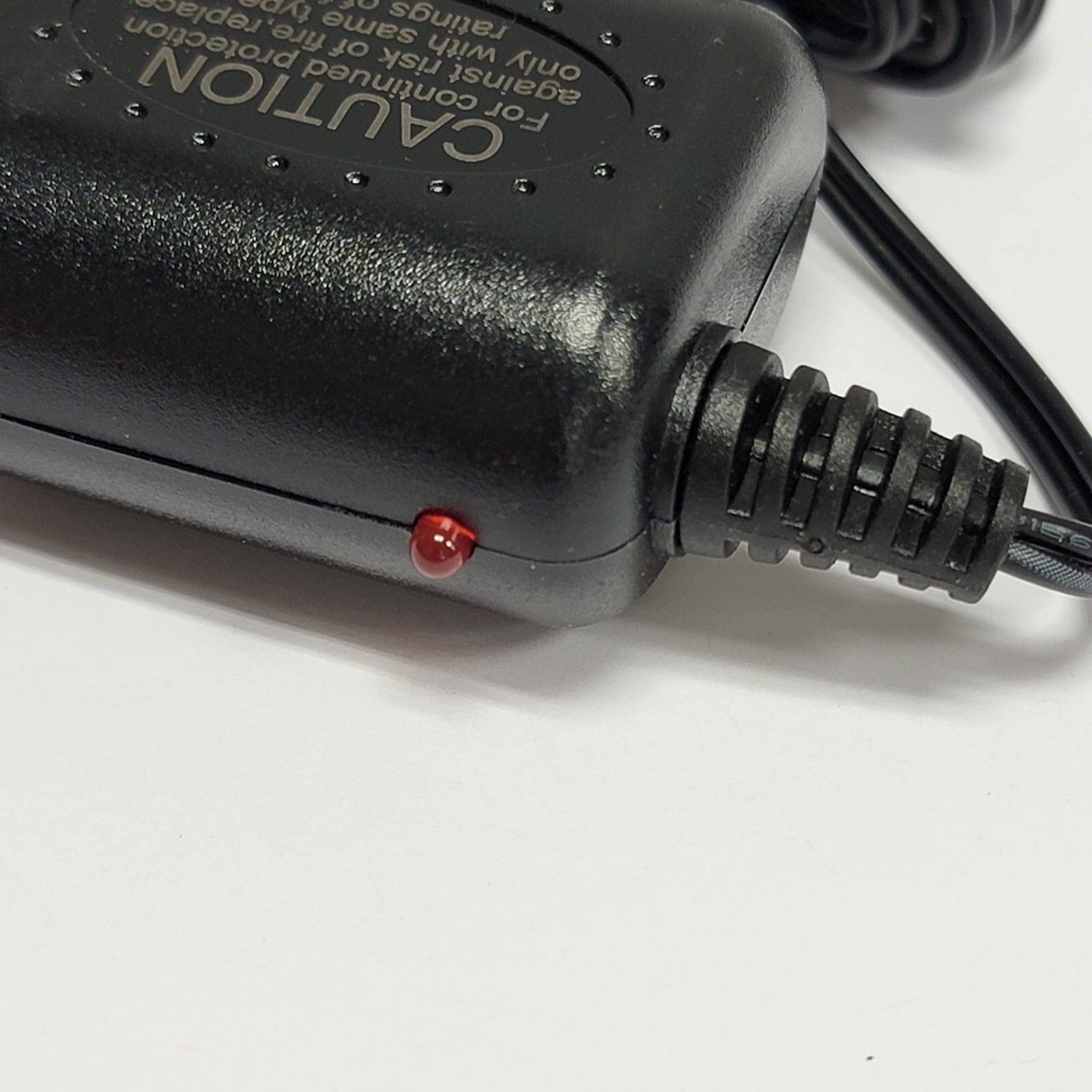NEW OEM 12V AUTOMOTIVE CAR CHARGER Ruvio #8559 Cordless Hand Vacuum Accessory