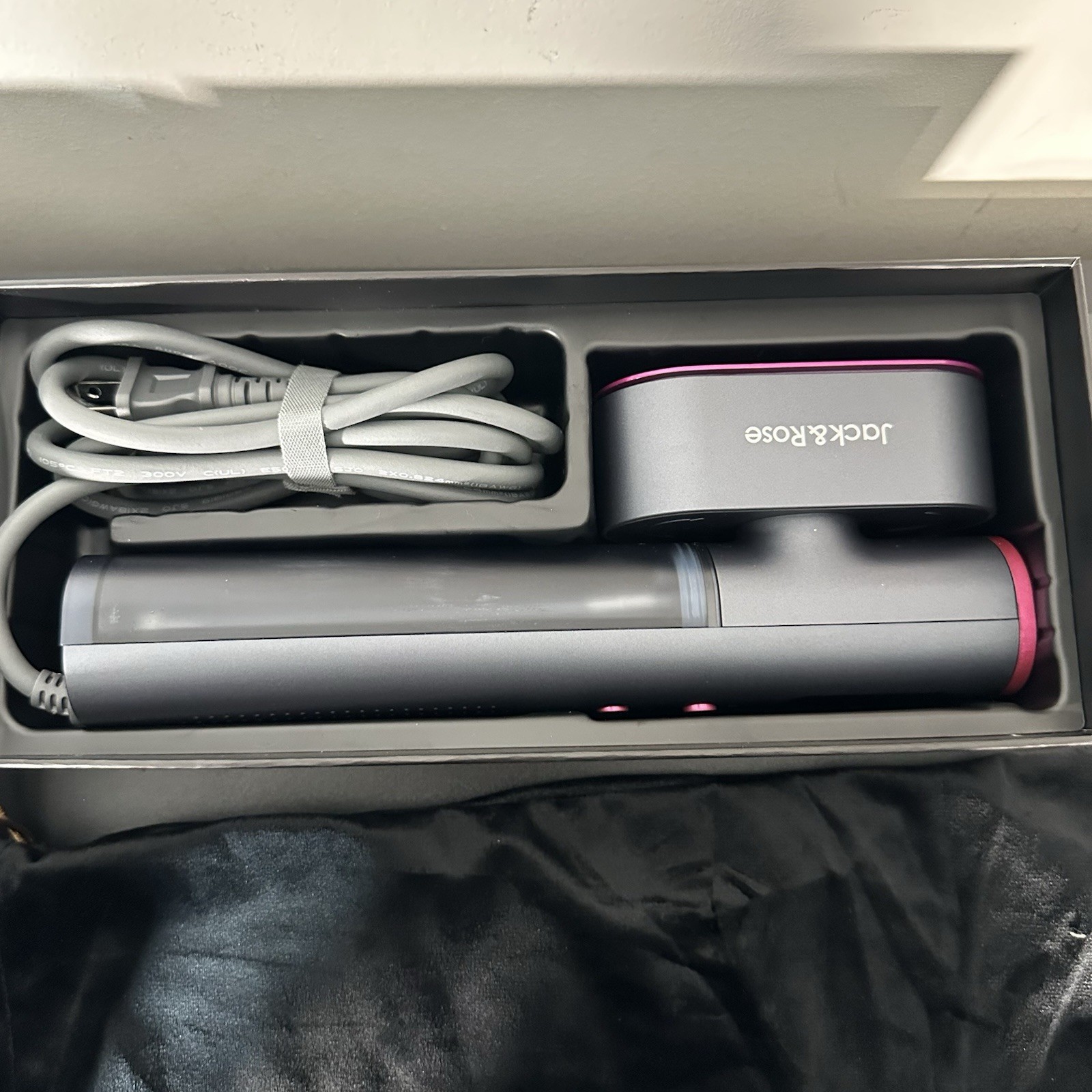 Jack And Rose Dual Voltage Travel Clothes Steamer 100V-240V Open Box