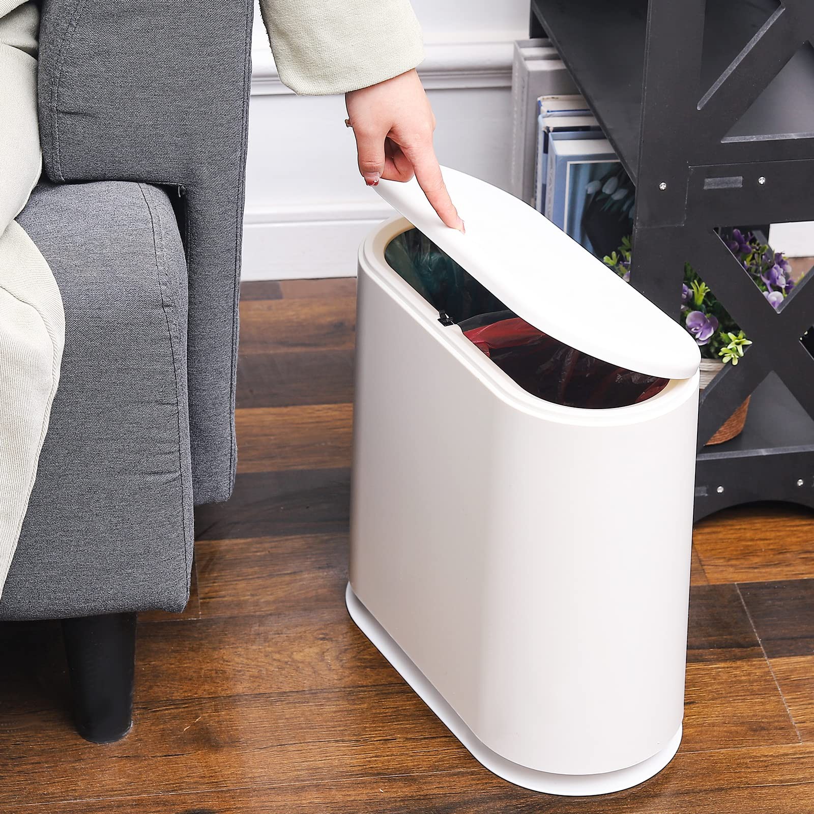 12L 2.7 Gallon Slim Plastic Bathroom Trash Can Press Lid Dog Proof White