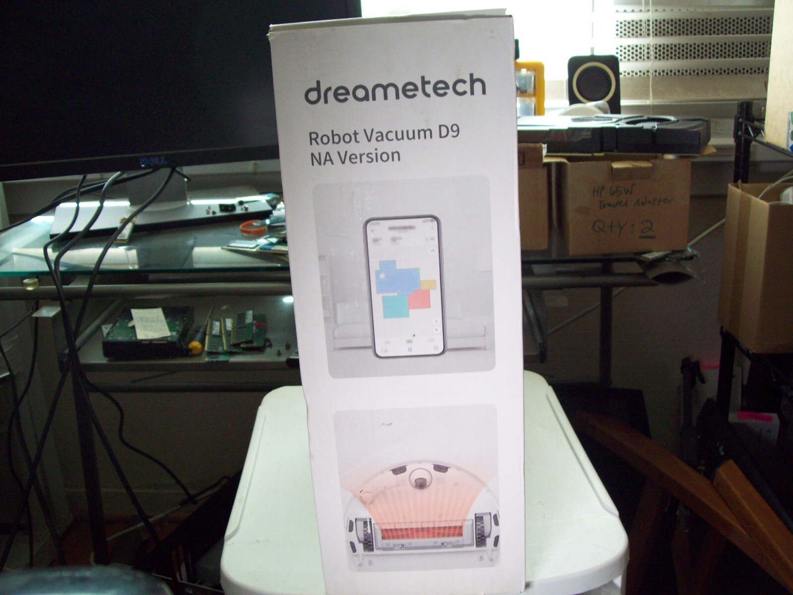 Dreametech D9 Max Robot Vacuum – WHITE – NA VERSION – Carpet /Hard Floor Cleaner
