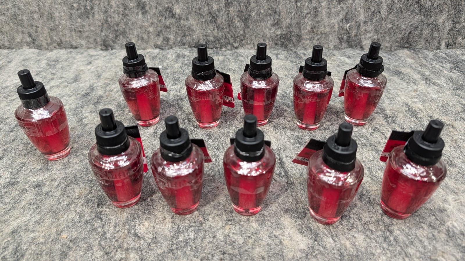 🔥10 + 1🔥 Bath & Body Works Wallflower WINTER CANDY APPLE Bulbs 0.8 fl oz