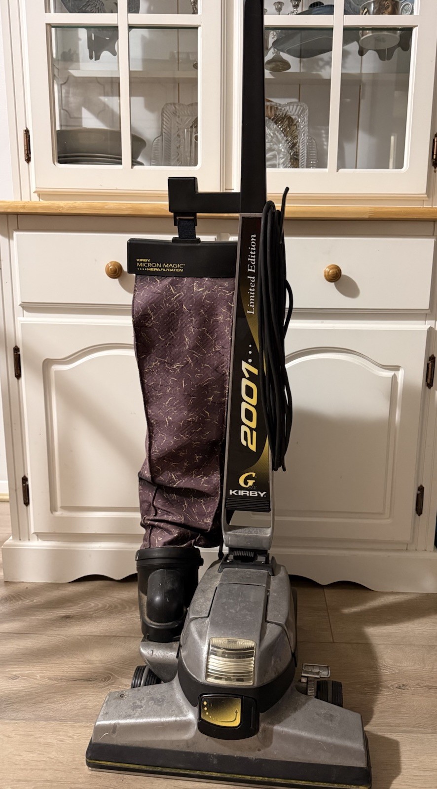 Kirby G6 2001 Limited Edition Upright Vacuum Cleaner Tested & Working