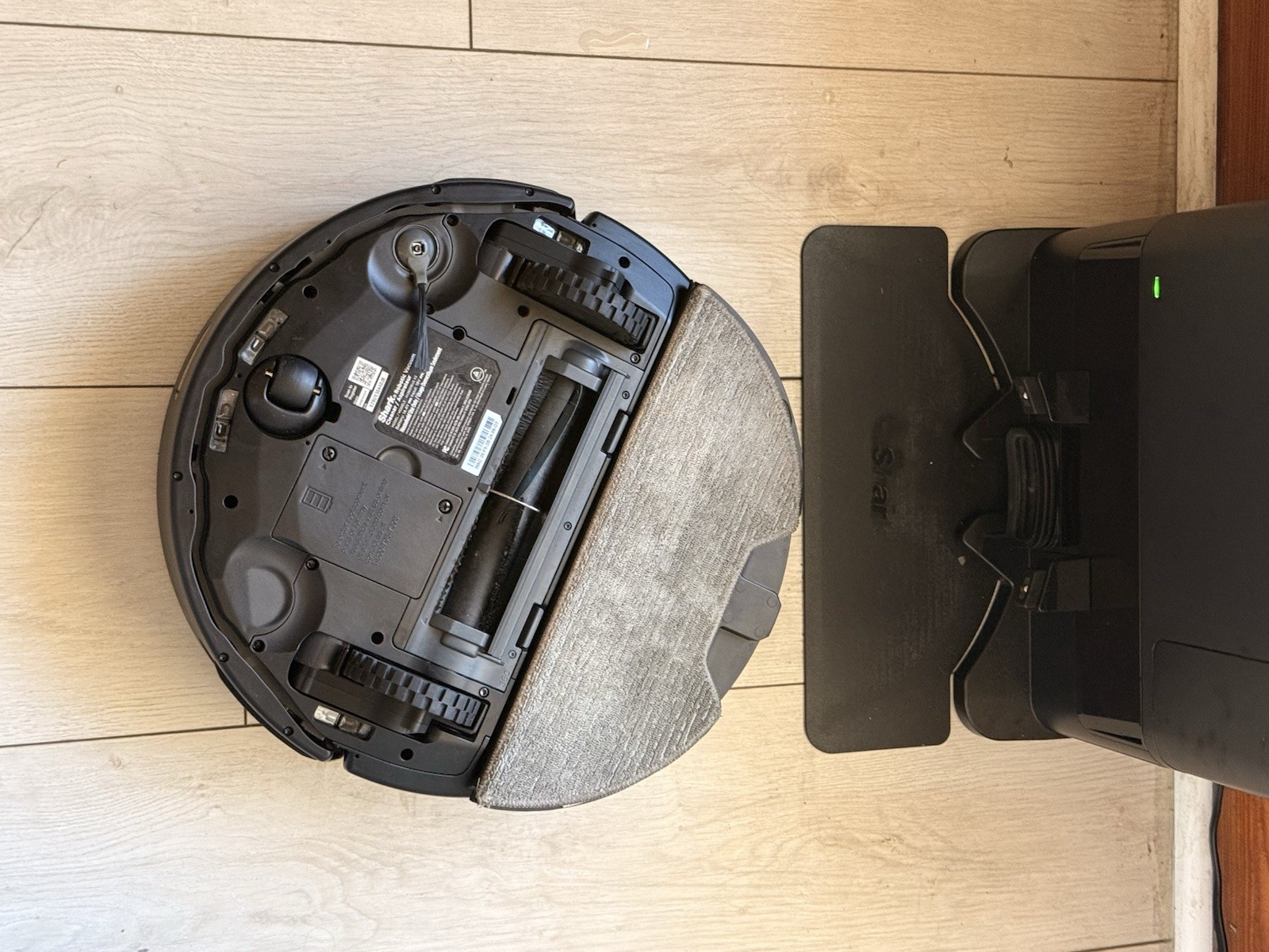 Shark Matrix Plus Robot Vacuum and Mop with Self-Empty HEPA Base Sonic Mopping