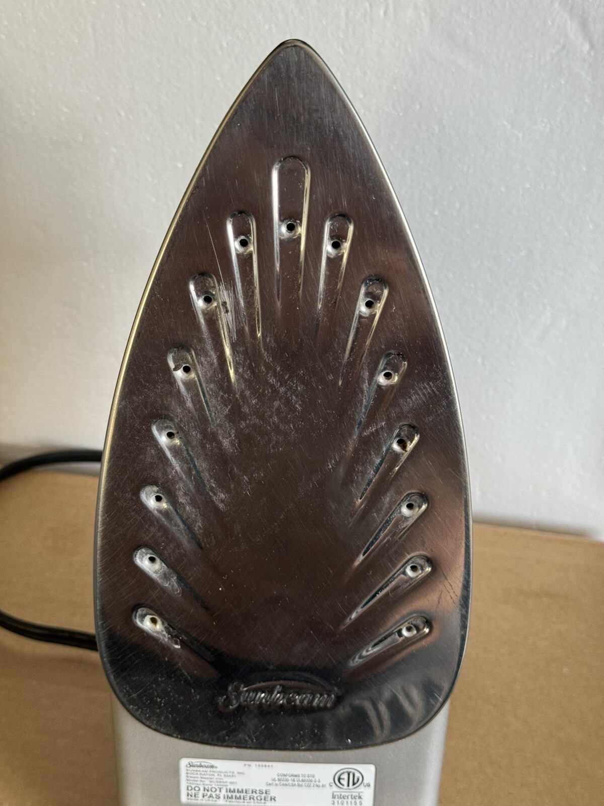 Sunbeam Steam Iron 1400 Watts GCSBSP-201 Retractable Cord Teal Silver