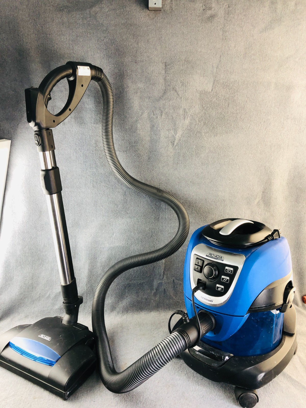 Pro-Aqua Model PA 03 Multifunctional Cleaning System, 120V-60 Hz, max. 1000 Watt
