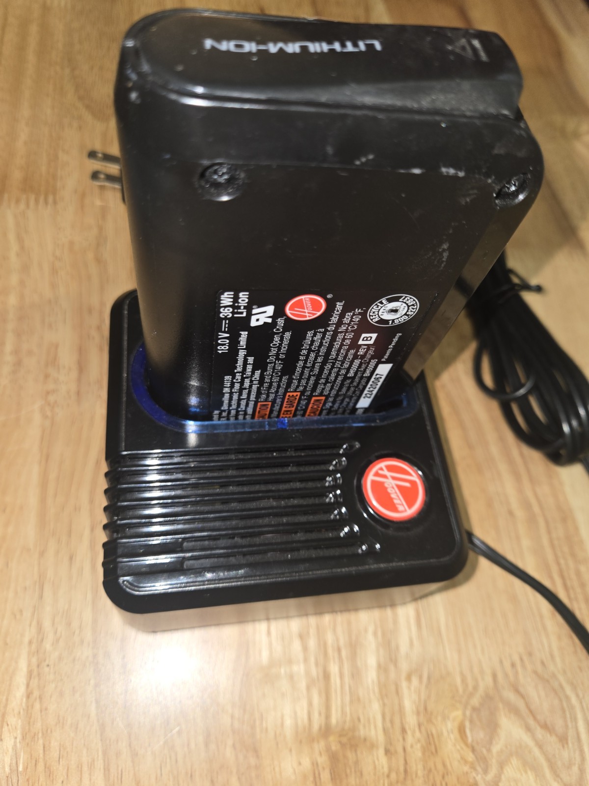 Hoover Linx Cordless Vacuum Charger and Battery BH50005 | BH50000 | 18V Li-ion