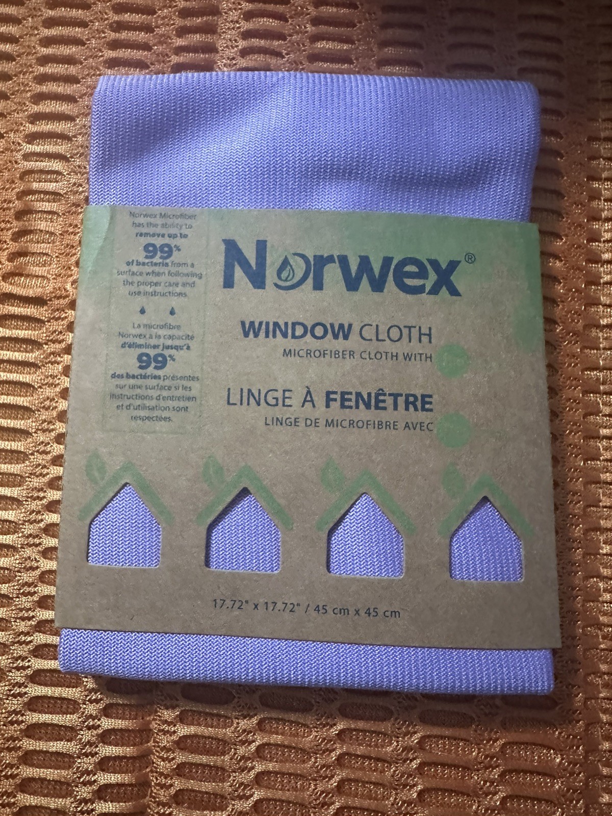 Norwex Cleaning Cloth Set – EnviroCloth – Window Cloth + Spirisponge