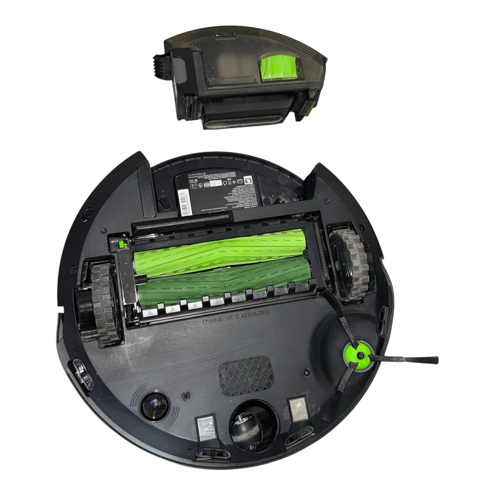 iRobot Roomba j7+ J755020 Robot Vacuum w/ Clean Base Dock Tested No Bags