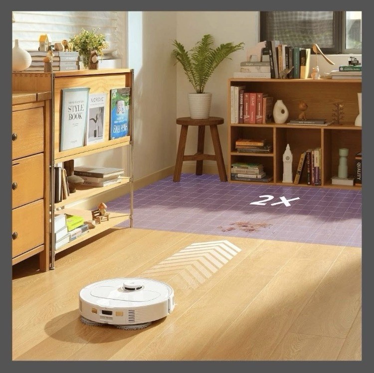 Roborock Qrevo Pro Robot Vacuum and Mop with FlexiArm Edge Mopping, Dynamic